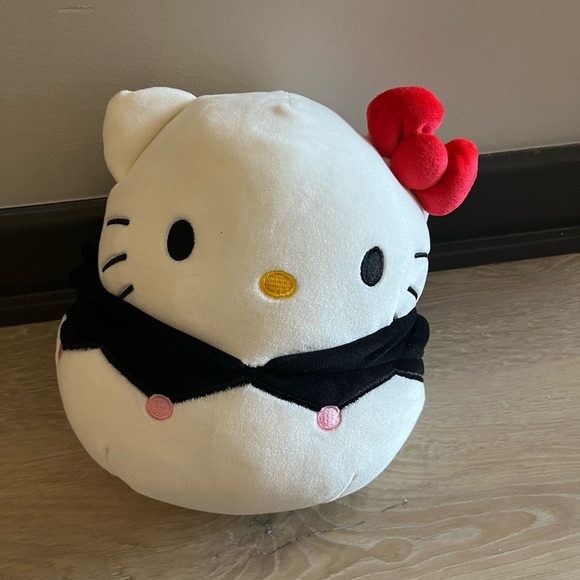 Squishmallow Hello Kitty Kuromi Plush - Picture 4 of 4